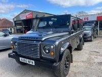 LAND ROVER DEFENDER 110