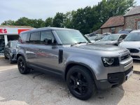 LAND ROVER DEFENDER 110